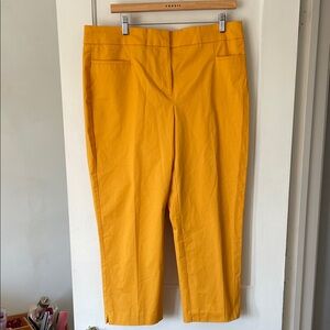 Ann Taylor Golden Yellow Capri,wide leg,high rise pants. Tailored. Size 12.NWOT